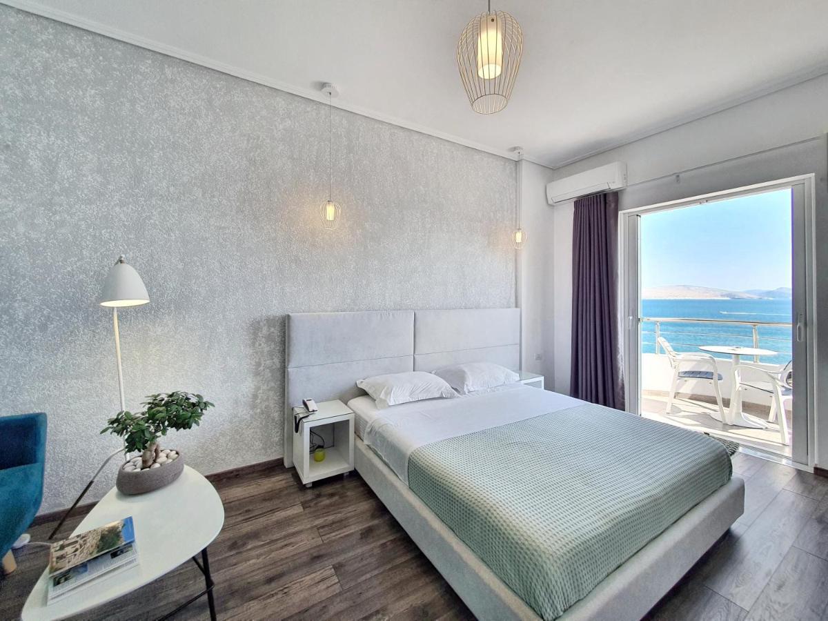 Hotel Joan Sarandë Esterno foto