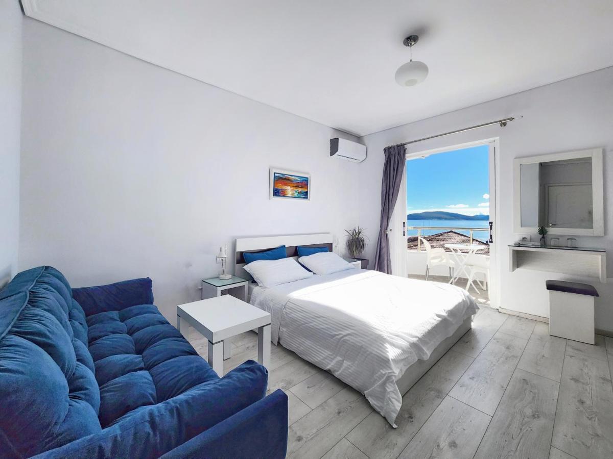 Hotel Joan Sarandë Esterno foto