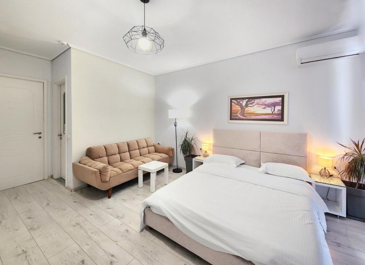 Hotel Joan Sarandë Esterno foto