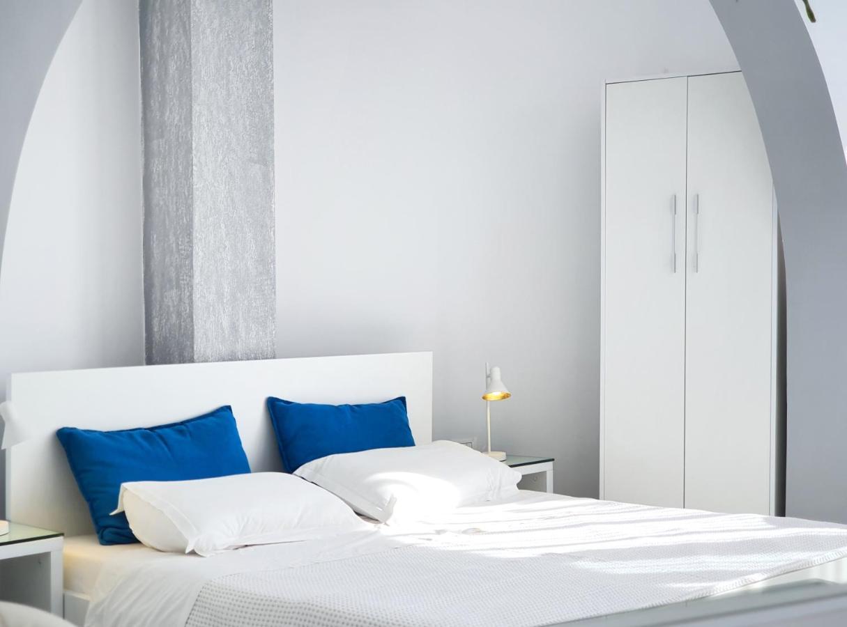 Hotel Joan Sarandë Esterno foto